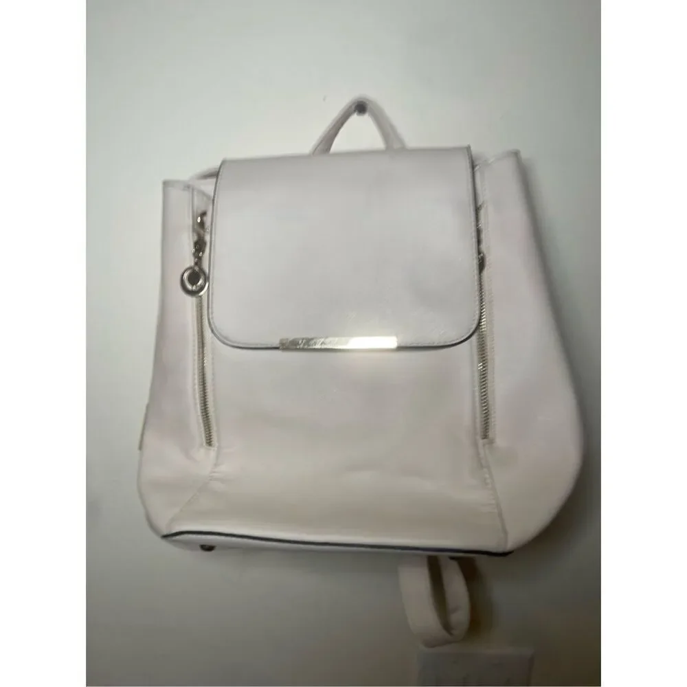 Kalkinguo White Vegan Leather Gold‎ Hardwu Flap Backpack Bag NWOT